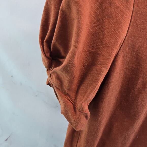 Sanctuary Shirt Womens Small Rust Burnt Orange Tee Knot Twist Boxy Crop - Picture 9 of 11
